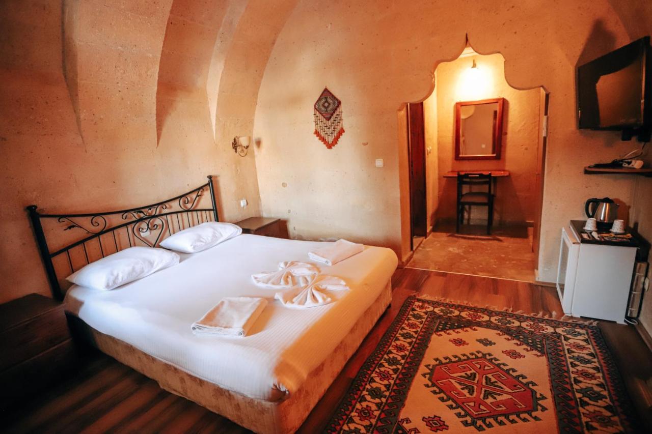 Melis Cave Hotel Ürgüp Extérieur photo